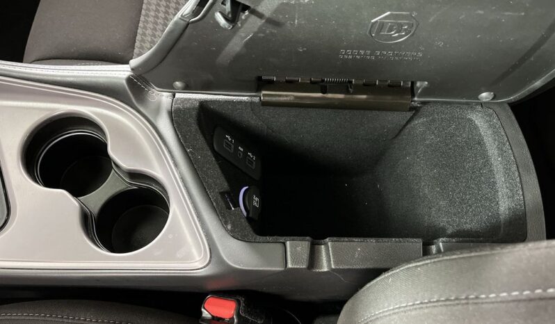 
 Dodge Challenger full									