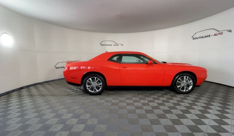 
 Dodge Challenger full									