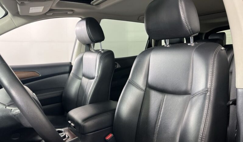 
 Nissan Pathfinder full									