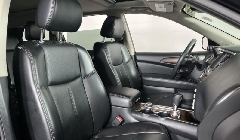 
 Nissan Pathfinder full									