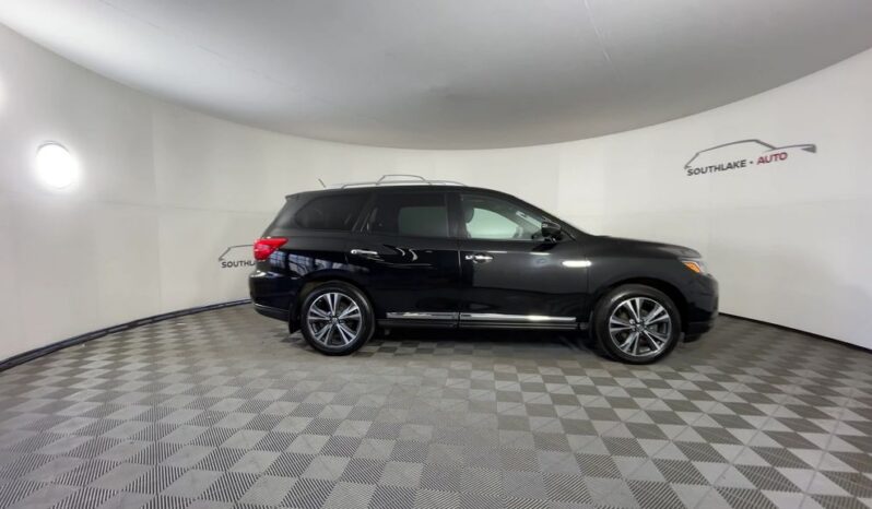 
 Nissan Pathfinder full									