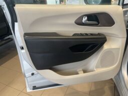 
 Chrysler Voyager full									