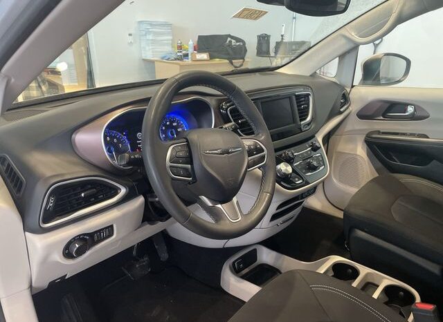 
 Chrysler Voyager full									