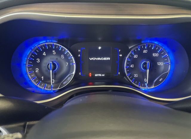 
 Chrysler Voyager full									