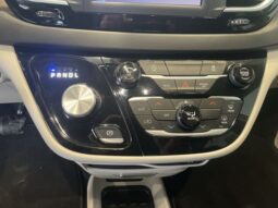 
 Chrysler Voyager full									