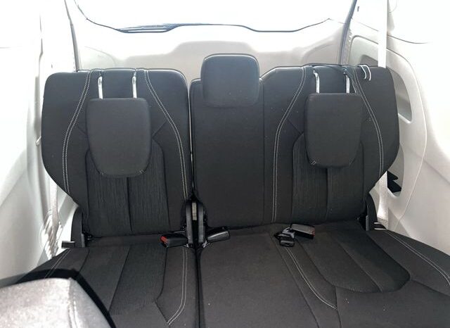 
 Chrysler Voyager full									