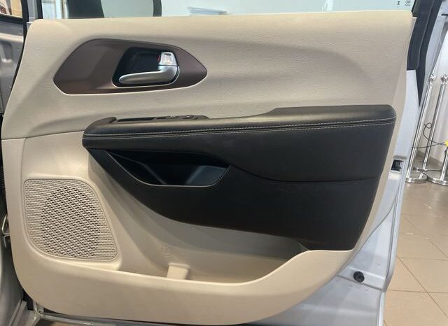 
 Chrysler Voyager full									