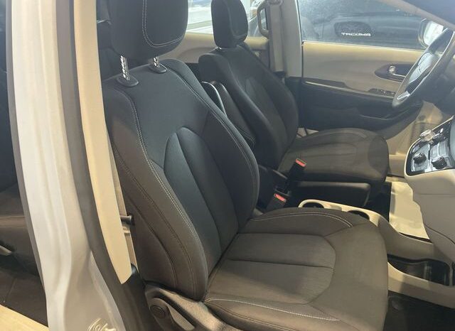 
 Chrysler Voyager full									