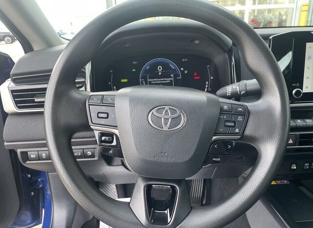 
 Toyota Camry full									