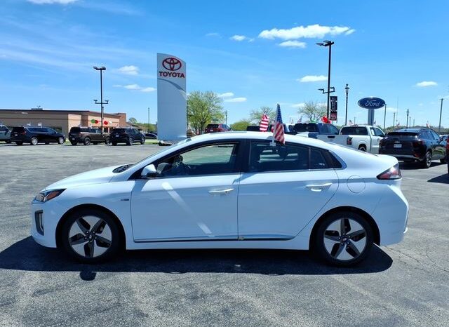 
 Hyundai Ioniq Hybrid full									