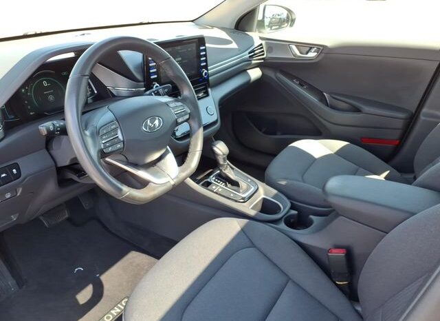 
 Hyundai Ioniq Hybrid full									