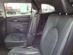 Toyota Highlander full