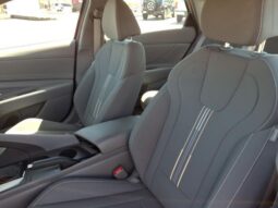 
 Hyundai Elantra full									