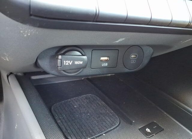 
 Hyundai Elantra full									