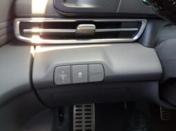 
 Hyundai Elantra full									