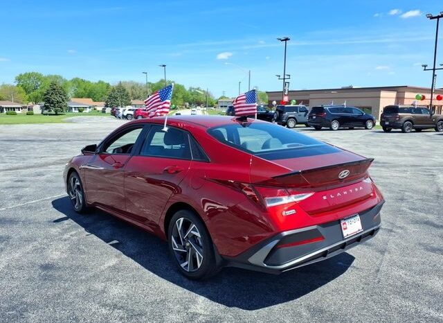 
 Hyundai Elantra full									