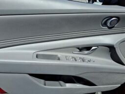 
 Hyundai Elantra full									