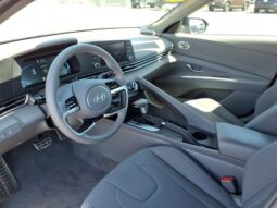 
 Hyundai Elantra full									