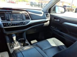 
 Toyota Highlander full									