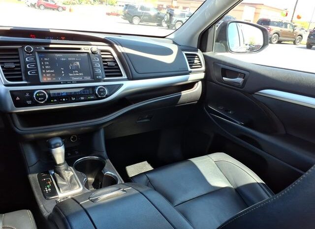 
 Toyota Highlander full									