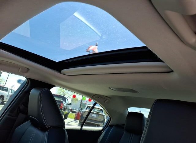 
 Toyota Corolla Hybrid full									