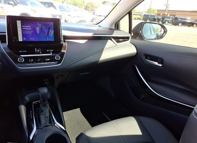 
 Toyota Corolla Hybrid full									