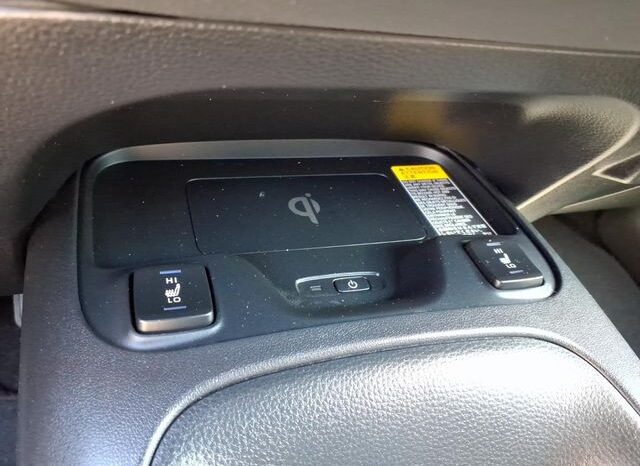 
 Toyota Corolla Hybrid full									