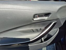 
 Toyota Corolla Hybrid full									