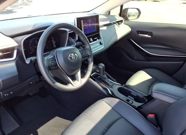 
 Toyota Corolla Hybrid full									