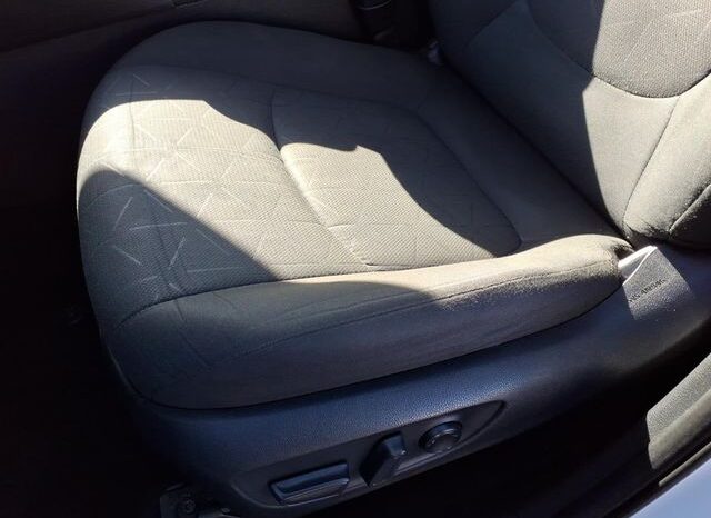 
 Toyota RAV4 Hybrid full									