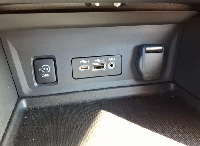 
 Nissan Sentra full									