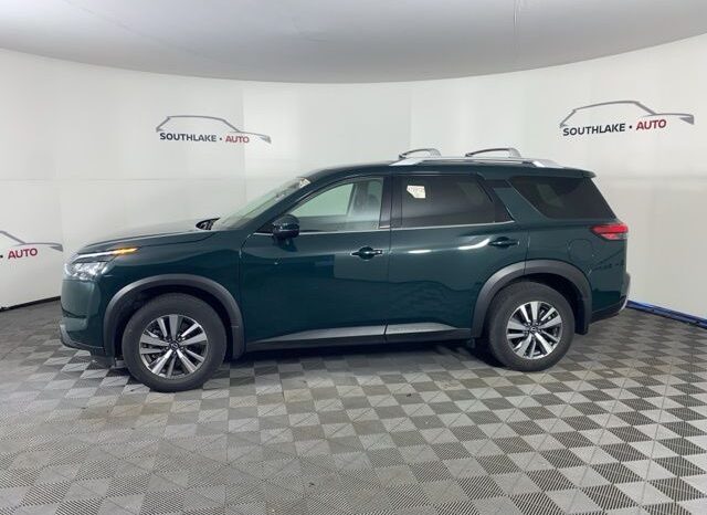 
 Nissan Pathfinder full									