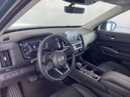 
 Nissan Pathfinder full									