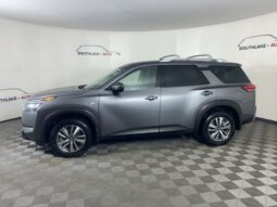 
 Nissan Pathfinder full									