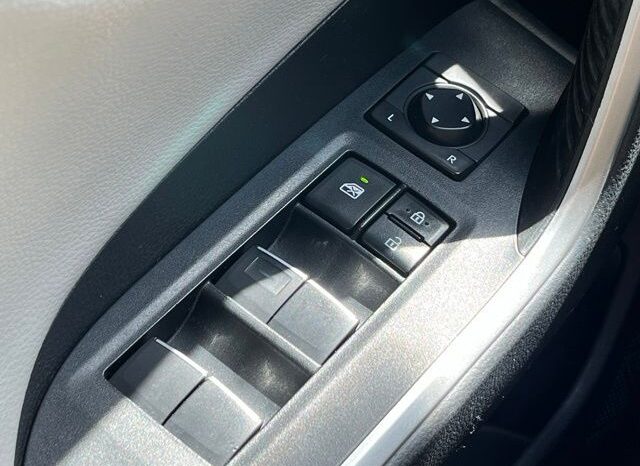 
 Toyota RAV4 Hybrid full									
