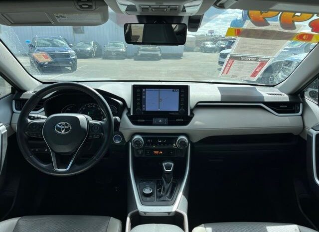 
 Toyota RAV4 Hybrid full									