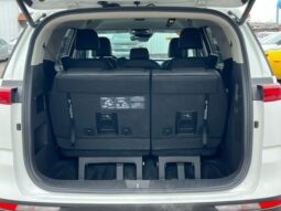 
 Kia Carnival full									
