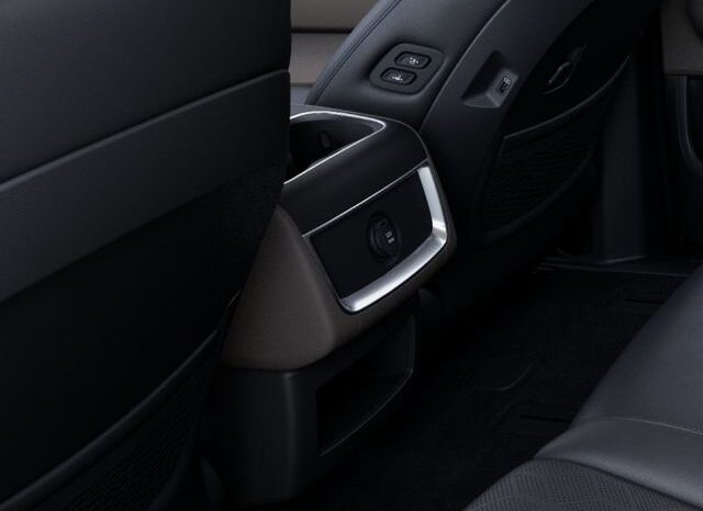 
 Kia Carnival Hybrid full									