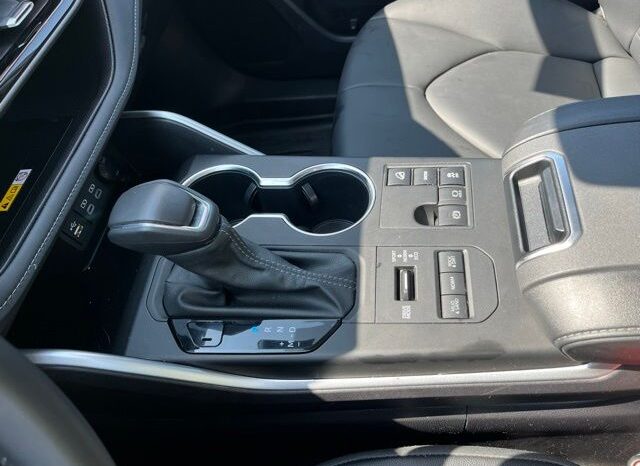 
 Toyota Highlander full									