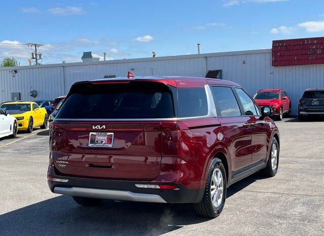 
 Kia Carnival full									