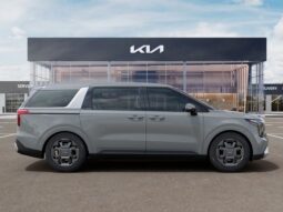 
 Kia Carnival Hybrid full									