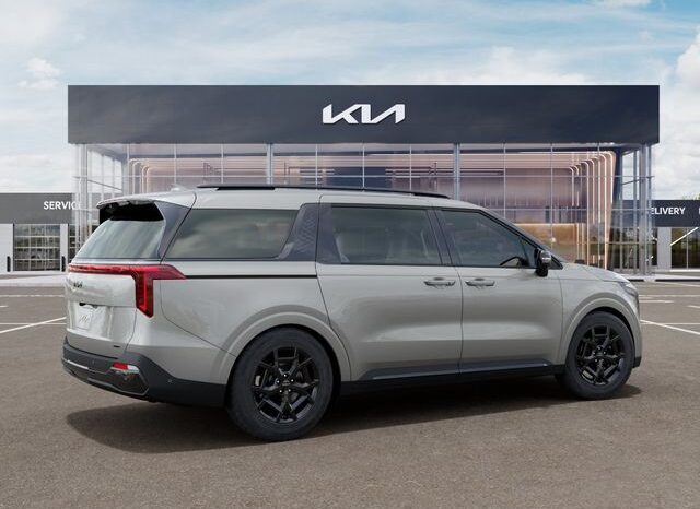 
 Kia Carnival Hybrid full									