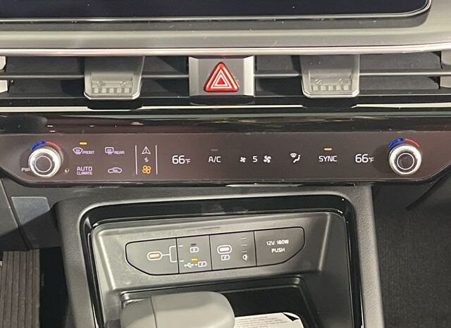 
 Kia K5 full									