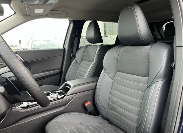 
 Mitsubishi Outlander full									