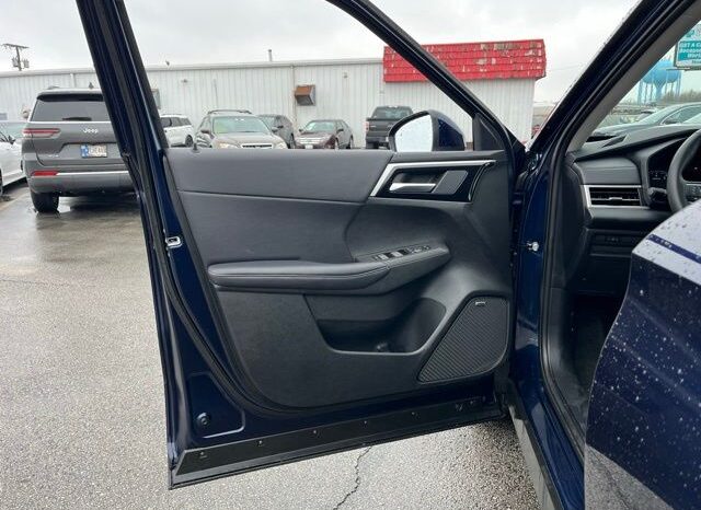 
 Mitsubishi Outlander full									