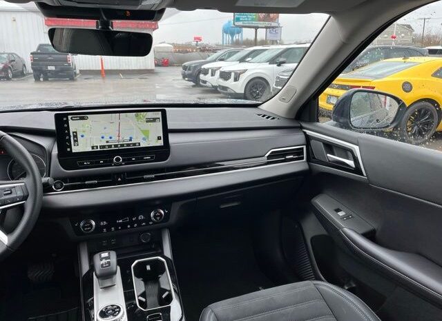 
 Mitsubishi Outlander full									