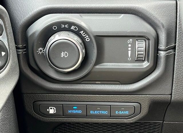 
 Jeep Wrangler full									