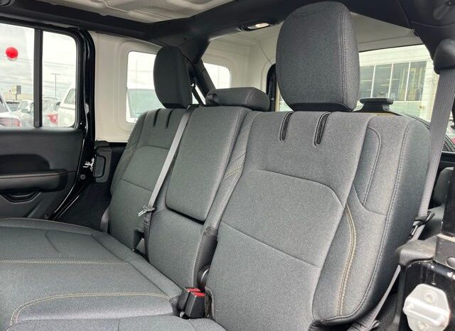 
 Jeep Wrangler full									