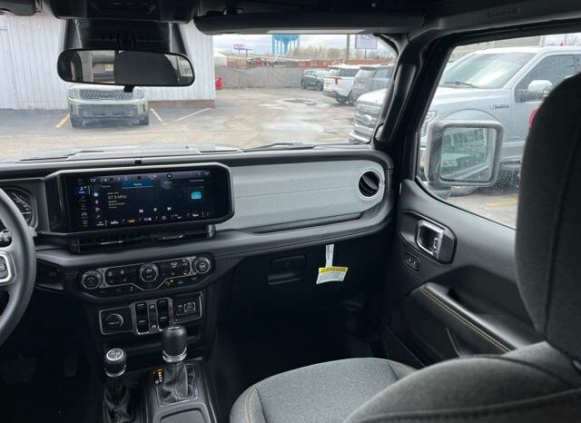 
 Jeep Wrangler full									