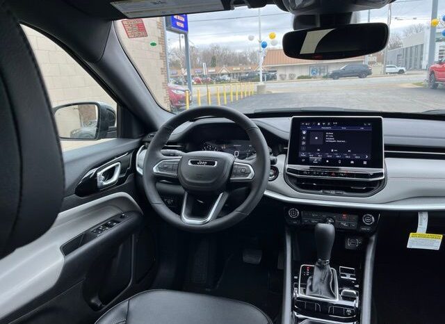 
 Jeep Compass full									